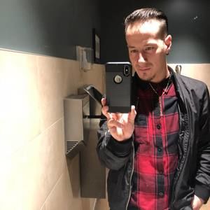 Meet your Posher, Daniel